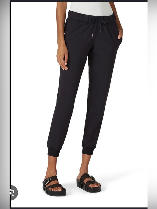 lululemon athletica Pants - lululemon athletica on the fly Black Women's Track Joggers